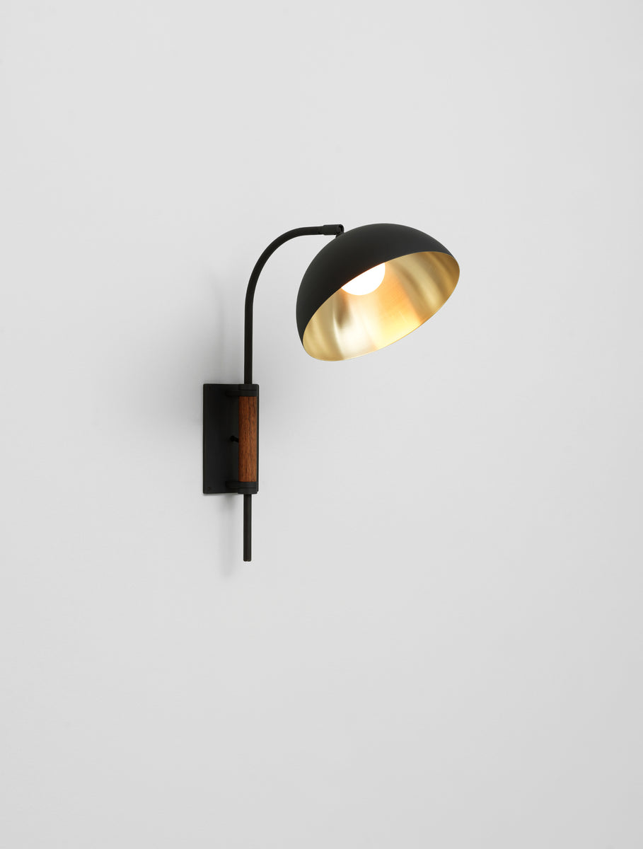 Pigalle Sconce