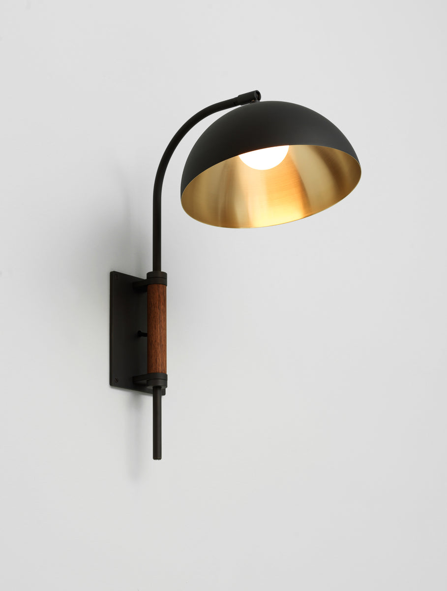 Pigalle Sconce