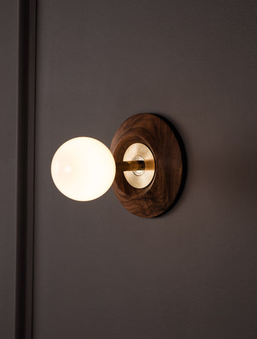 Stud Sconce