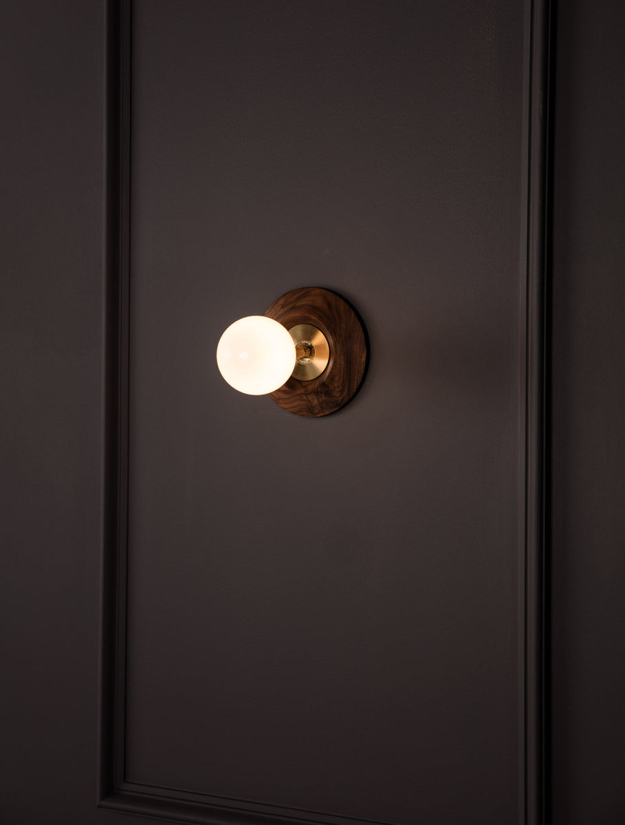 Stud Sconce