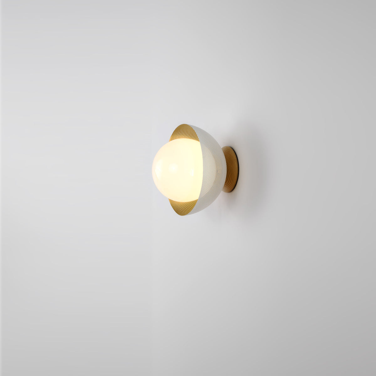 Flush Dome 10" Perforated