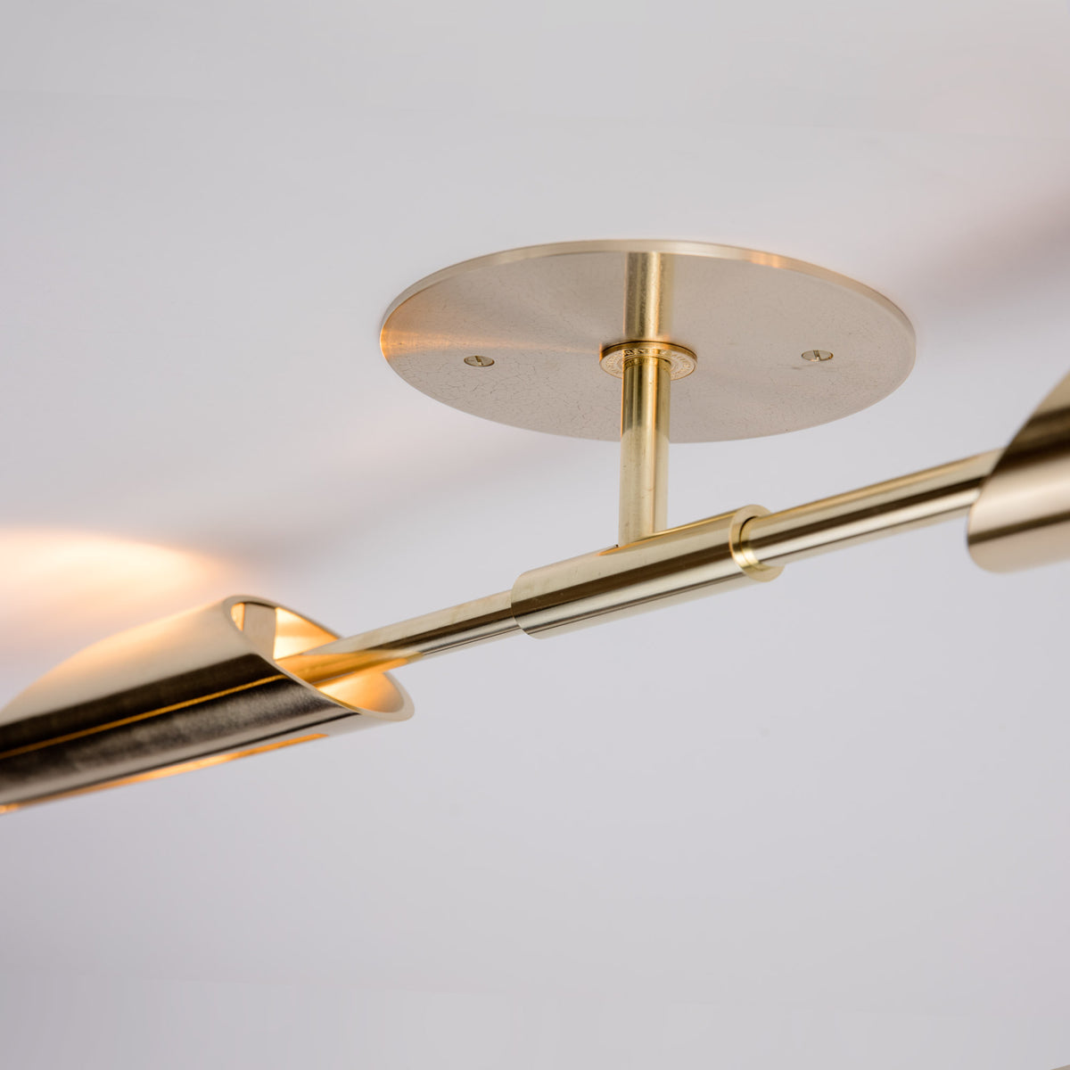 Voyager 11 Dual Sconce